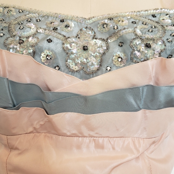 1950's Pink Ballgown, S - Picture 3 of 16